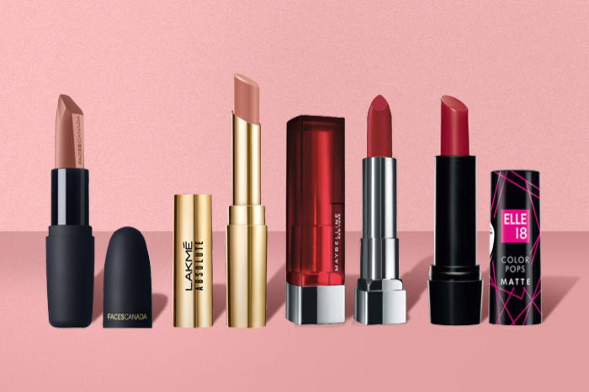 Lipstick Write for Us – Bold Voices Wanted at The Universal Charm